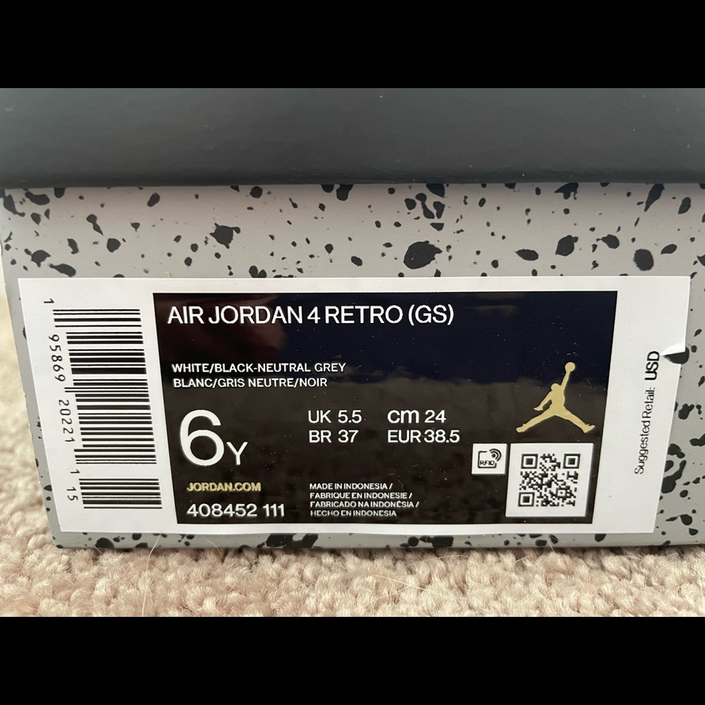 Jordan 4 “Military Black” (GS) - Picture 3 of 6